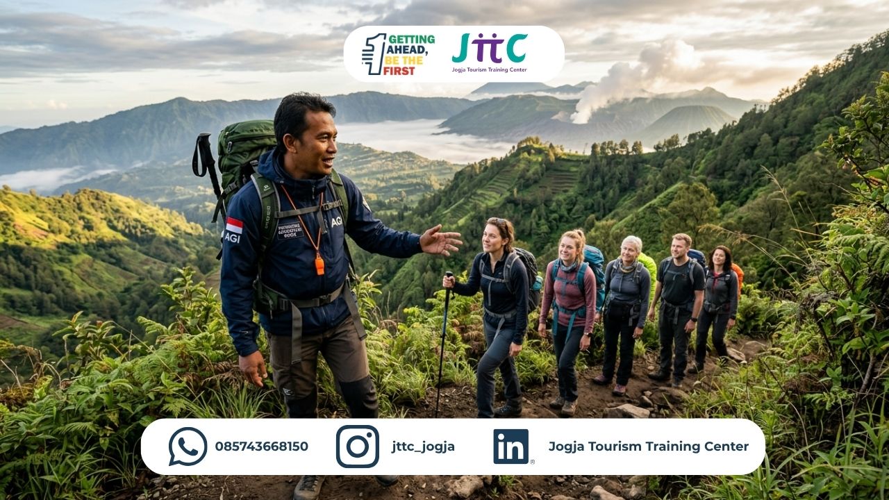 Pelatihan dan Sertifikasi BNSP Okupasi Pemandu Wisata Gunung Trekking